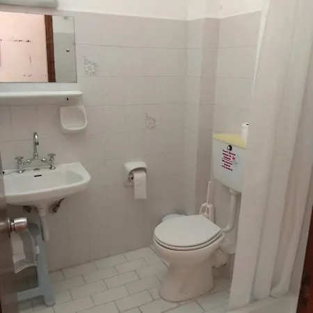 Skevoulis * Benícesz